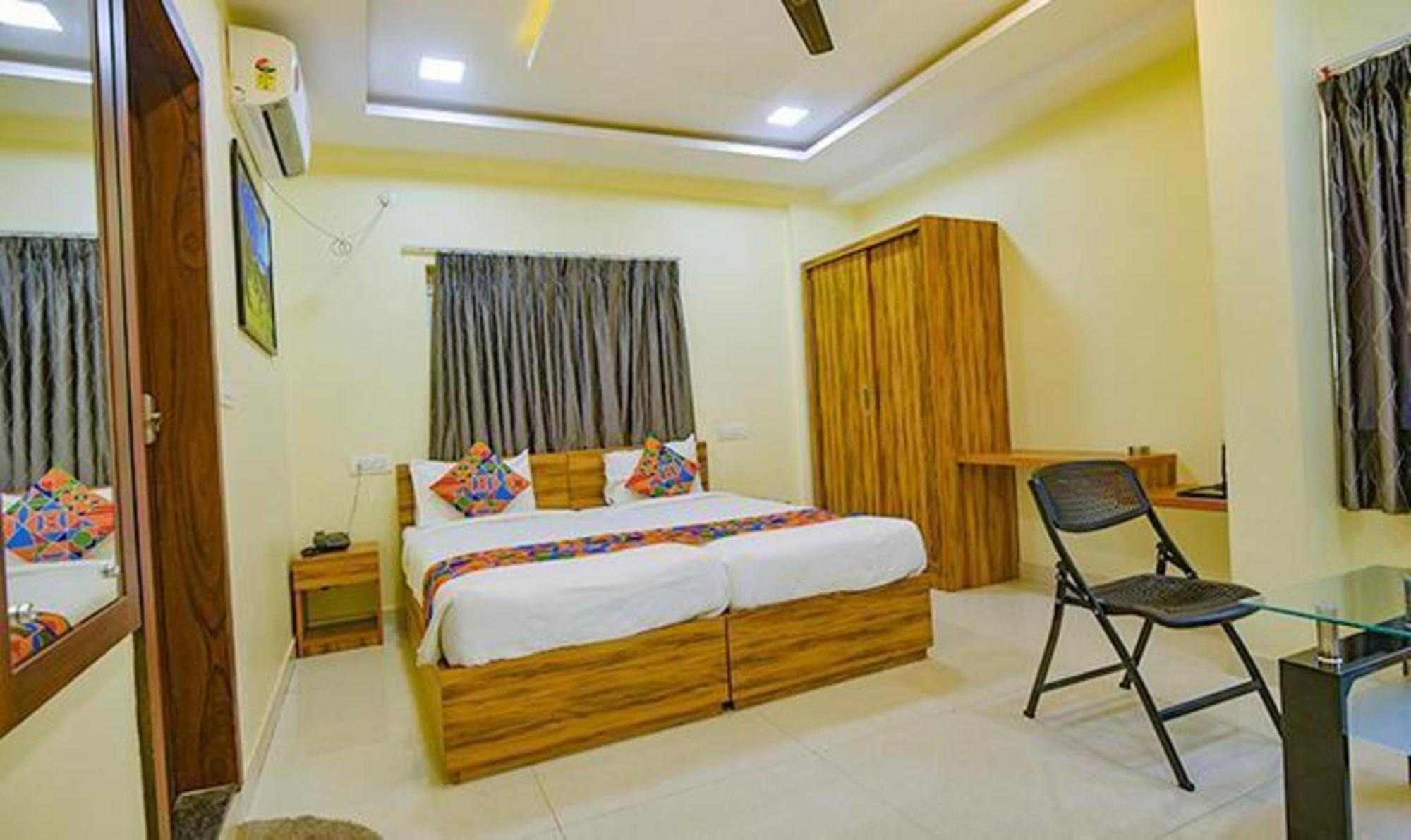Fabexpress Purple Suites Inn Bangalore Exterior photo